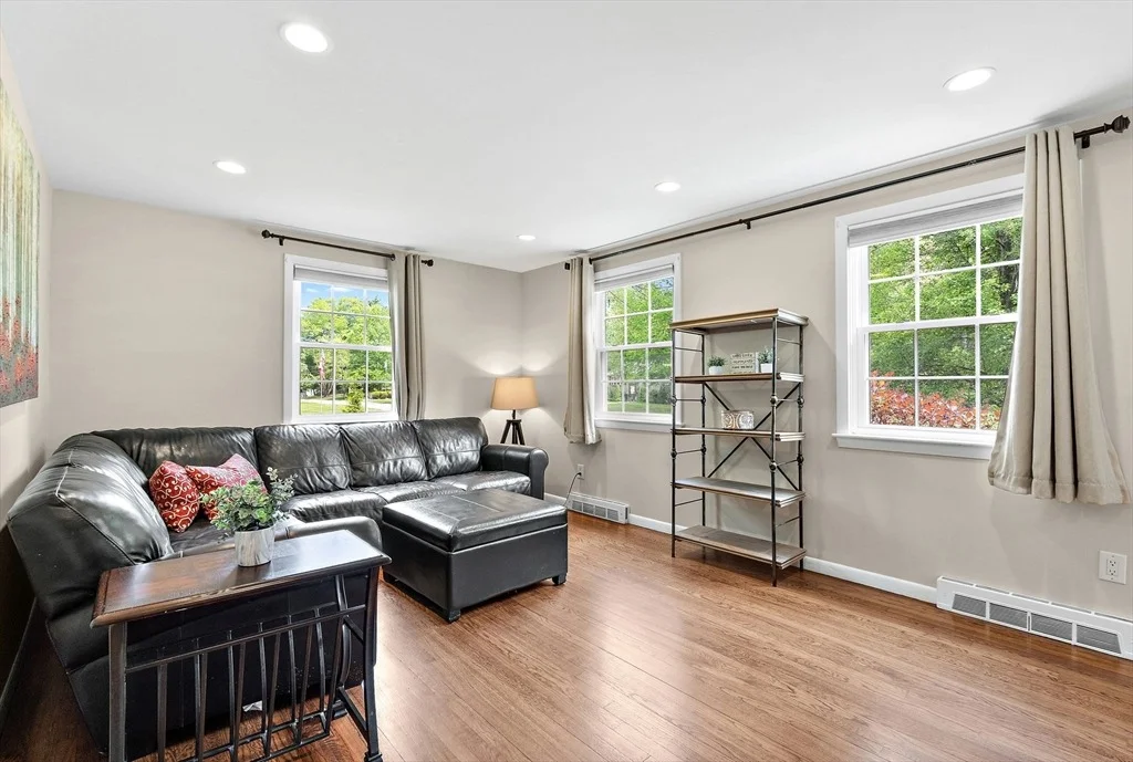 Photo of 113 Andrew Ln