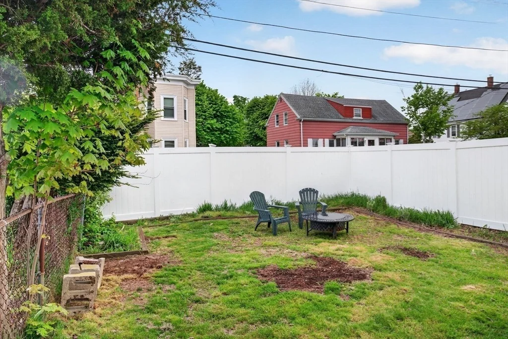 Photo of 29 Bacheller St