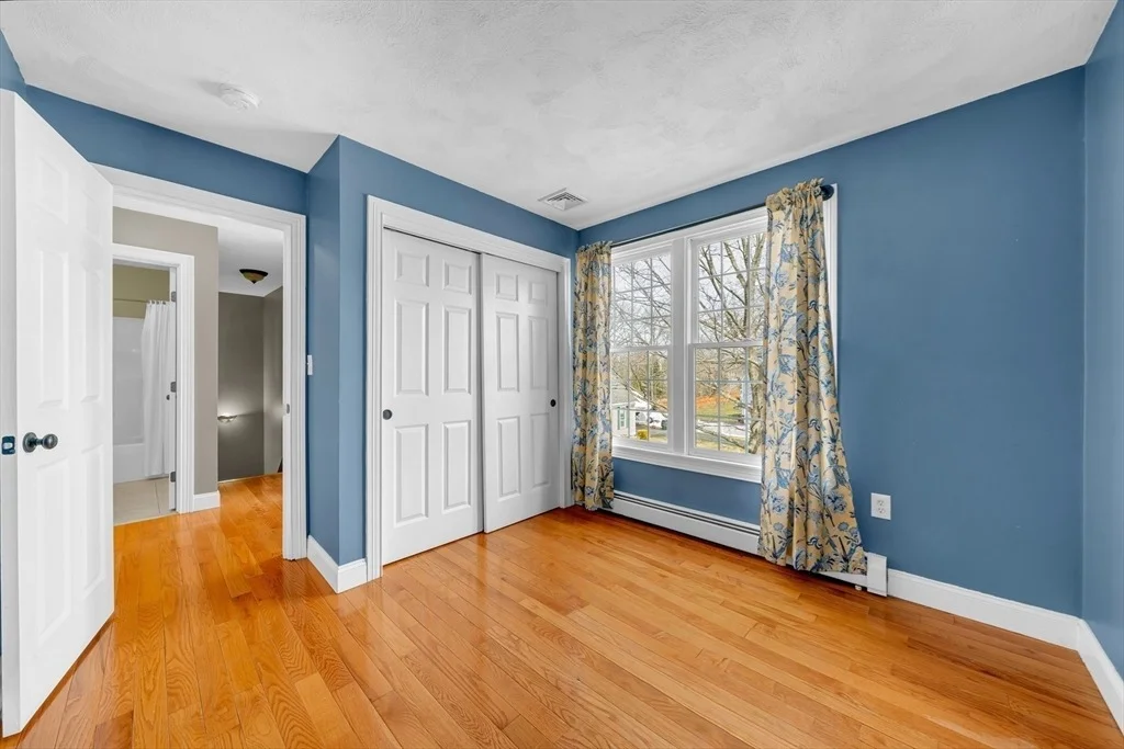 Photo of 8 Jacqueline Dr