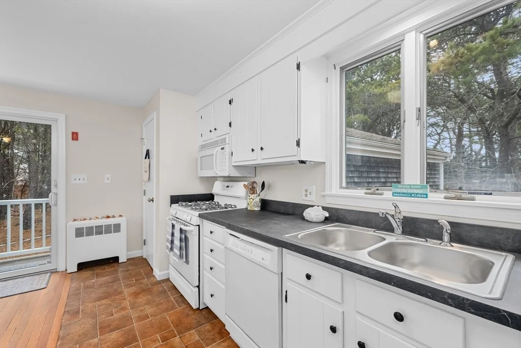Photo of 140 Salt Works Rd