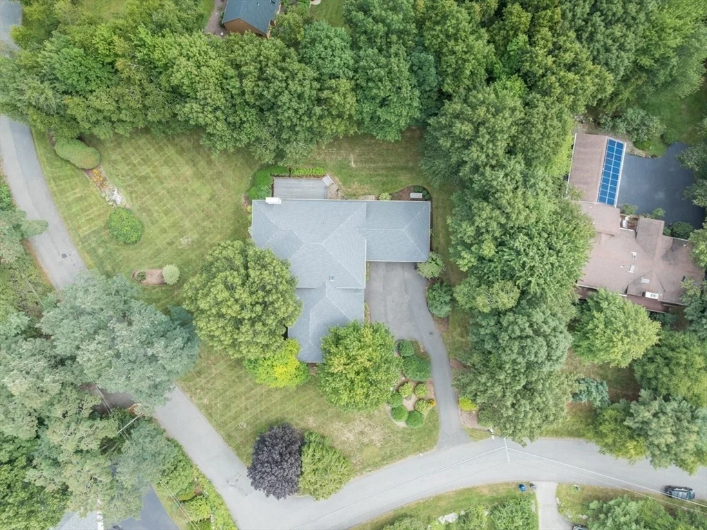 Photo of 82 Mountain View Dr.
