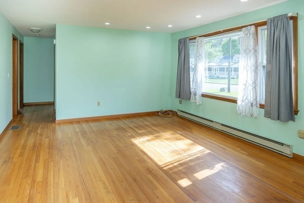 Photo of 142 Spruce Hill Ave