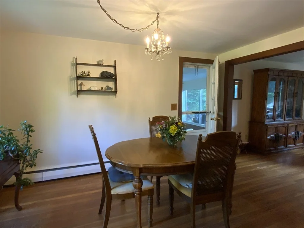 Photo of 1177 Edgell Rd
