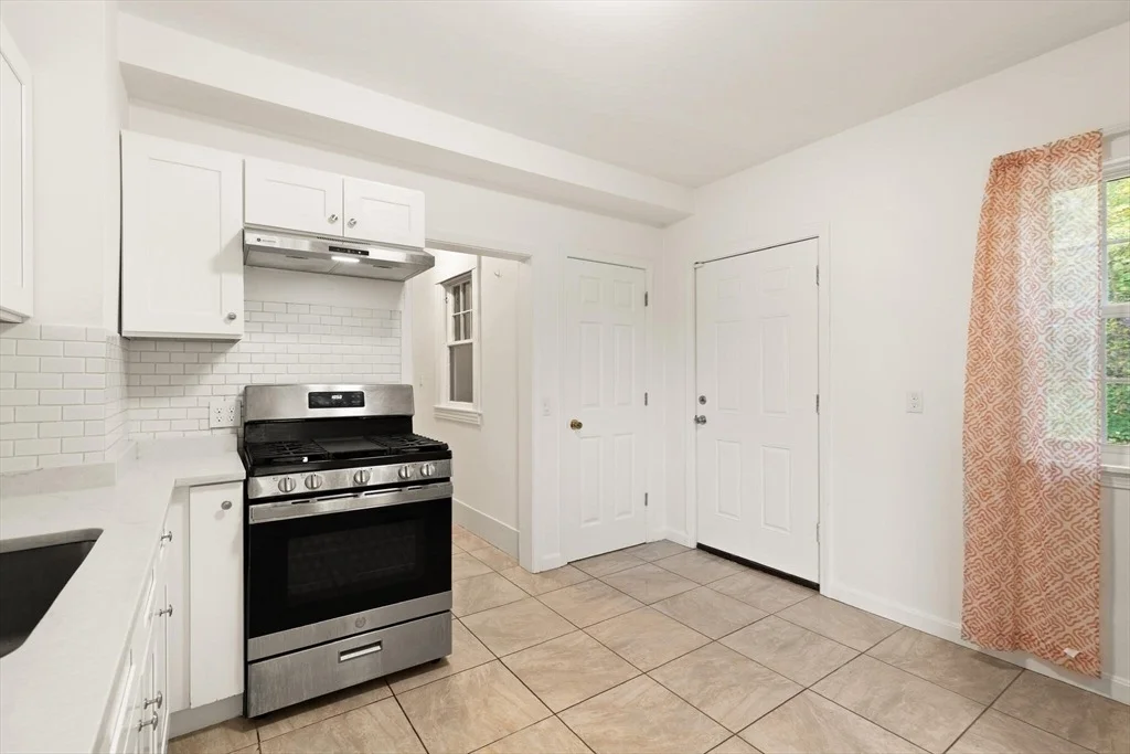 Photo of 10 Minthorne St