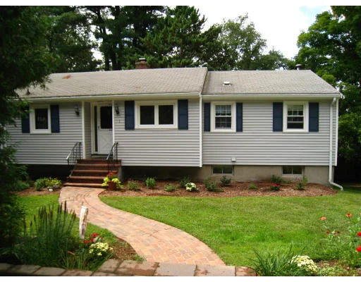 Photo of 1 Fairview Avenue