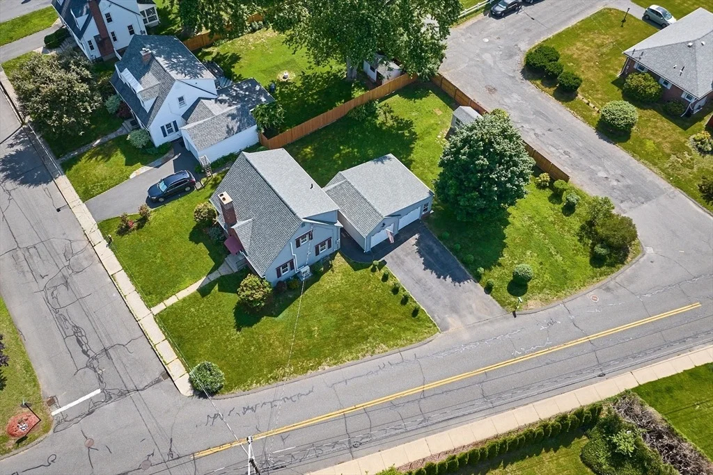 Photo of 14 Sheldon Ave
