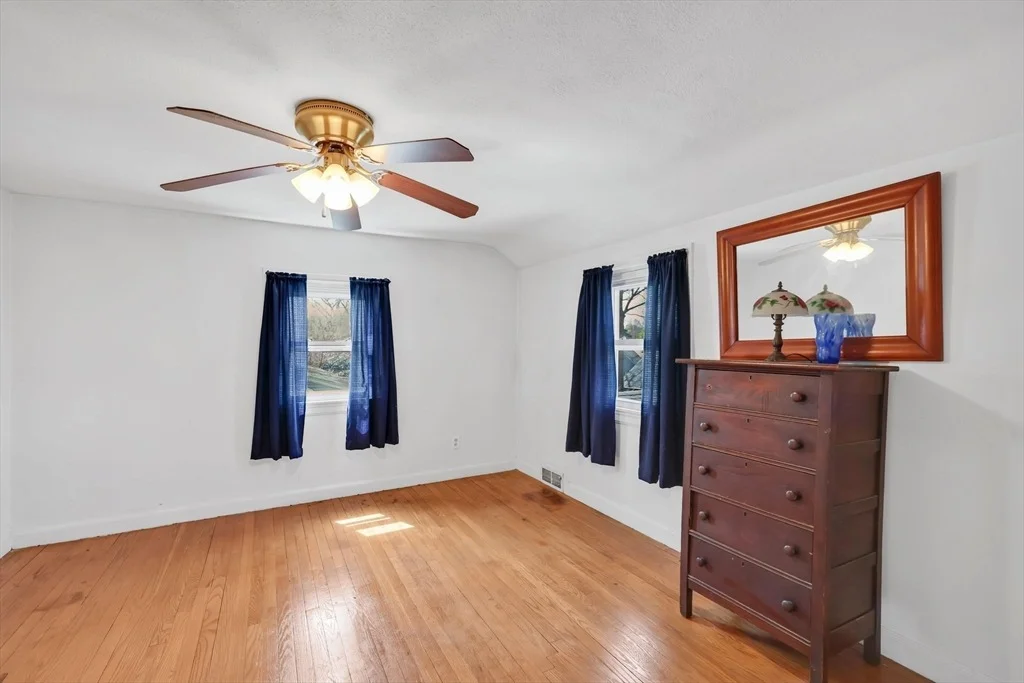 Photo of 68 Harmon Ave