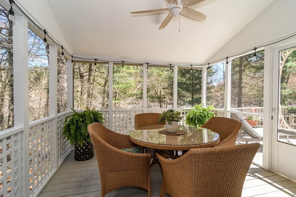 Photo of 36 Bubbling Brook Rd