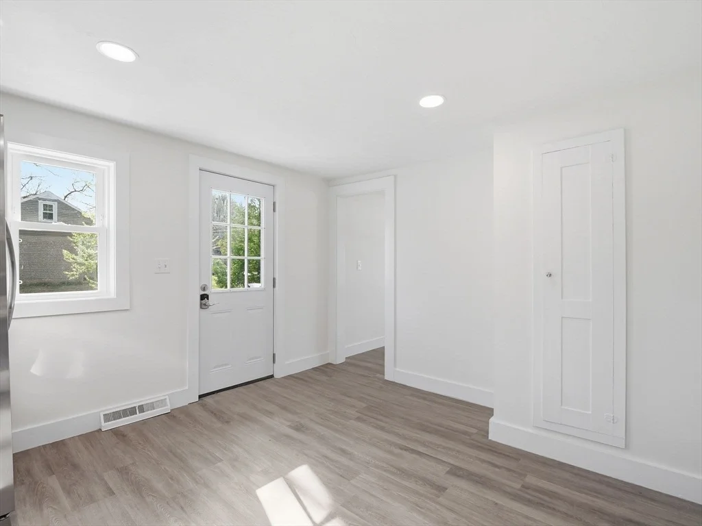 Photo of 51 Sandy Pond Rd