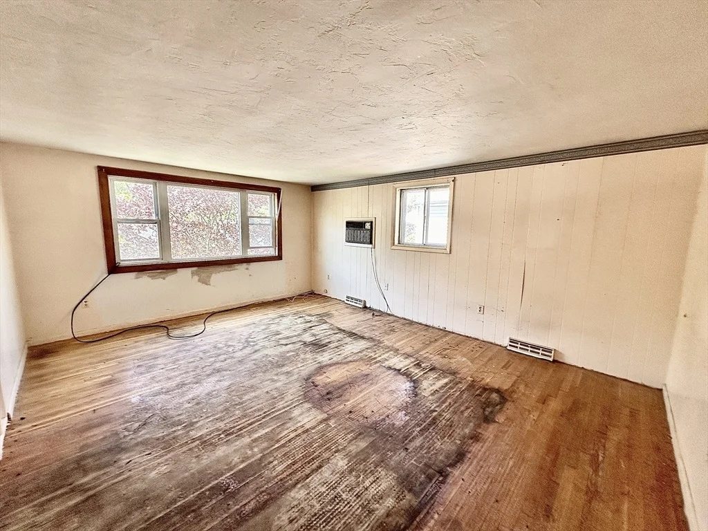 Photo of 90 Thompson Street