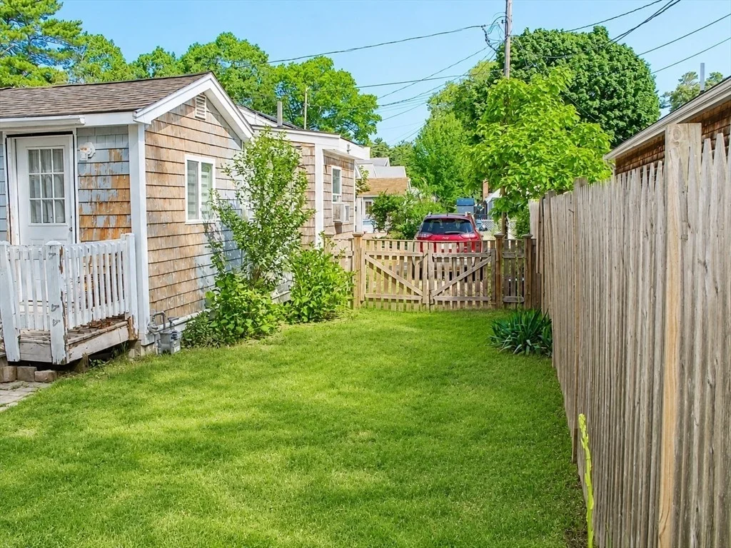 Photo of 9 Medina Dr