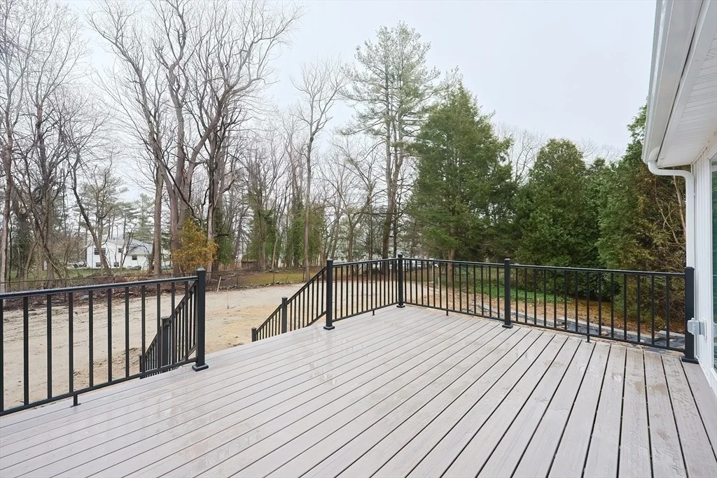 Photo of 5 Avery Heights Dr