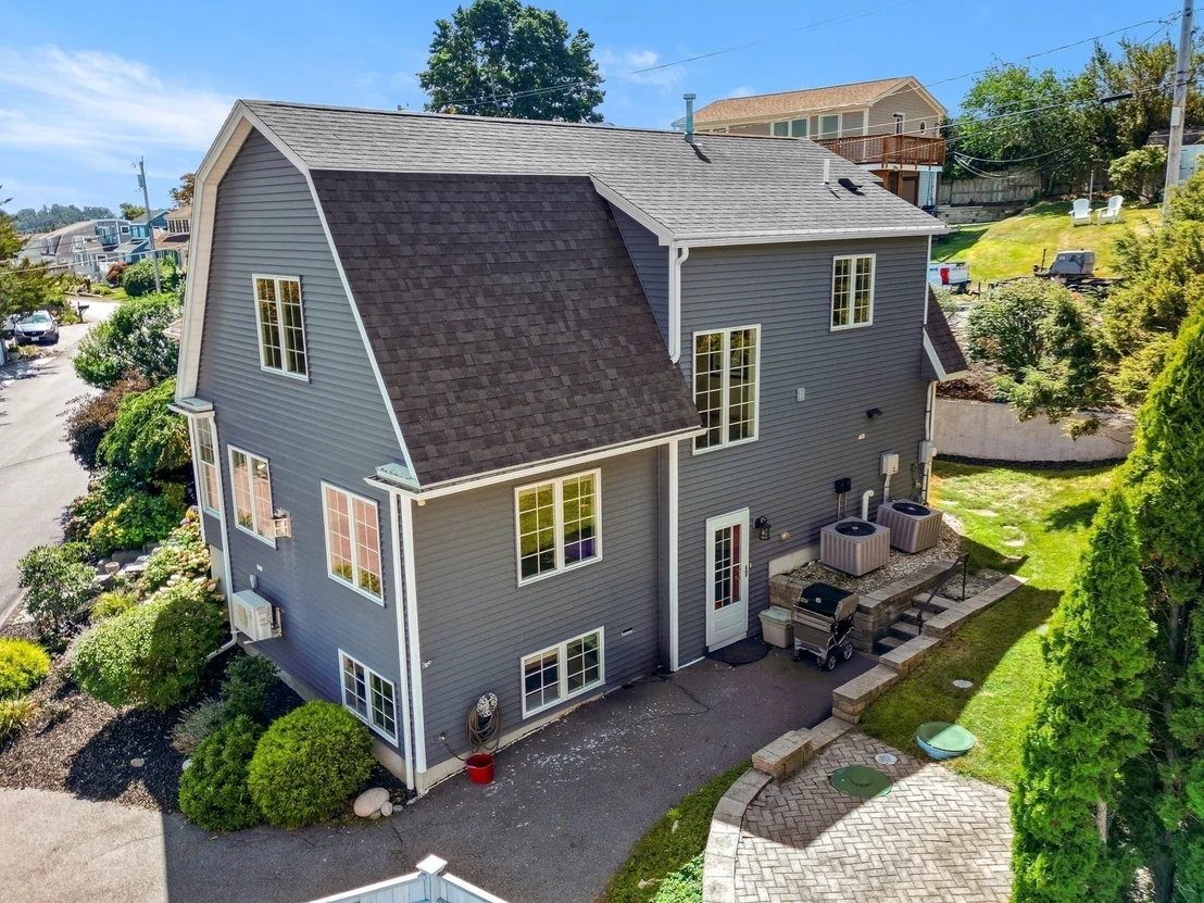 Photo of 27 Bayview Road