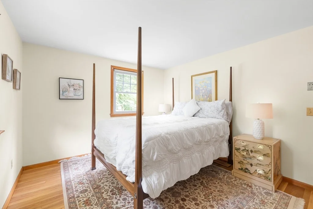 Photo of 31 Robert Rd