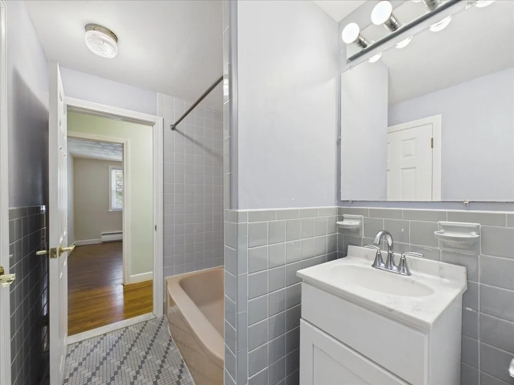 Photo of 121 Prospect St