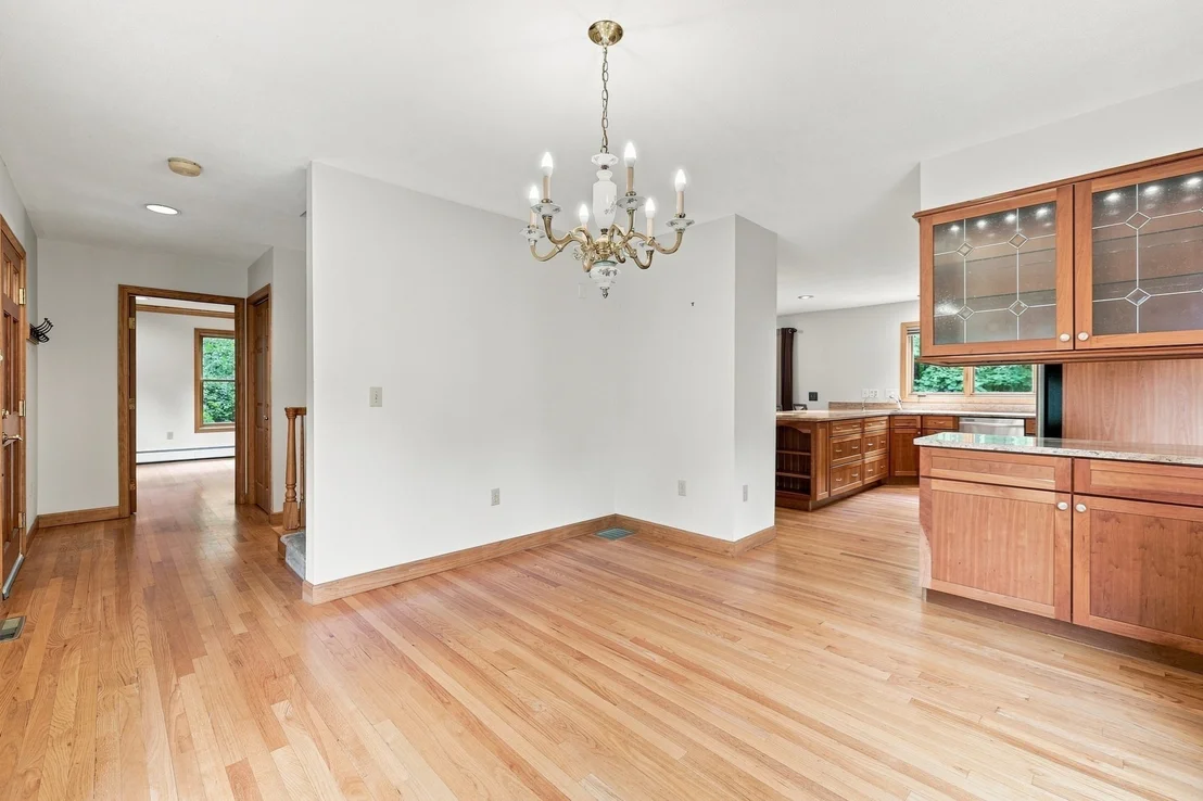 Photo of 16 Birch Ln
