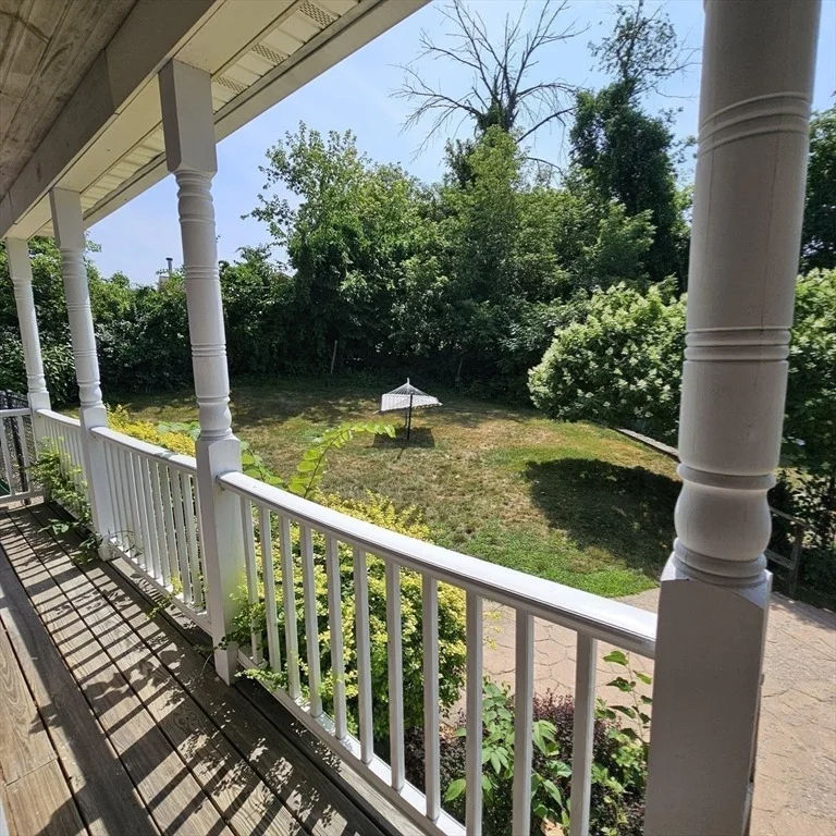 Photo of 25 Robbins Ave