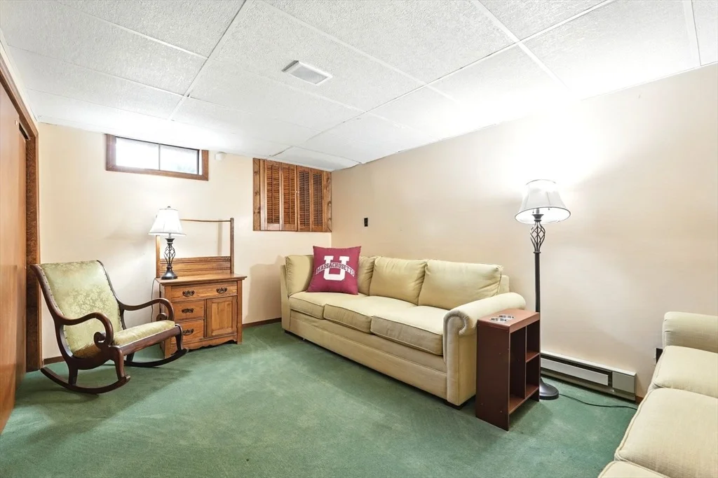 Photo of 319 Casey Dr