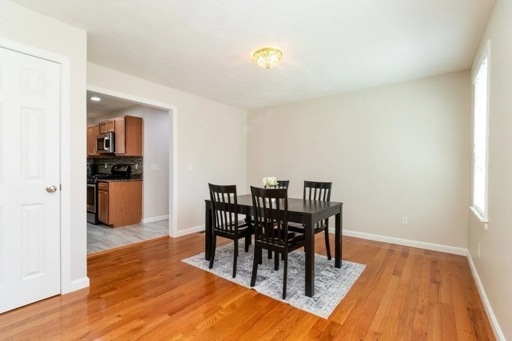 Photo of 264 Charge Pond Rd