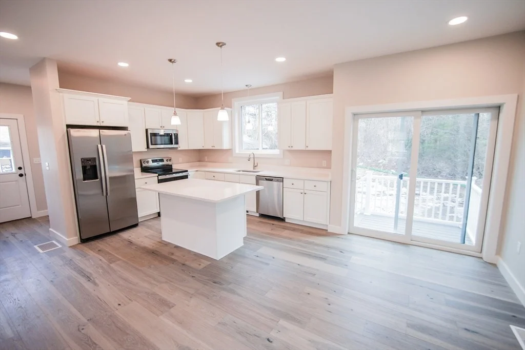 Photo of 32 Paul Rd
