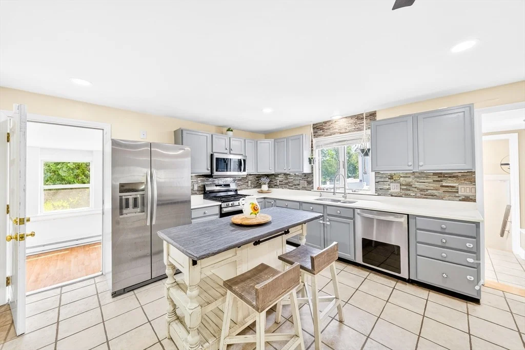 Photo of 84 Fowler Rd