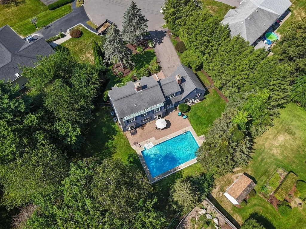 Photo of 85 Rosewood Dr