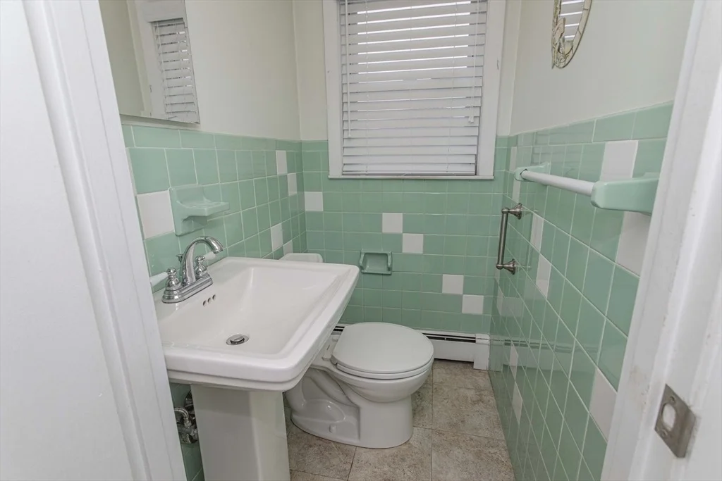 Photo of 71 Vallaro Rd
