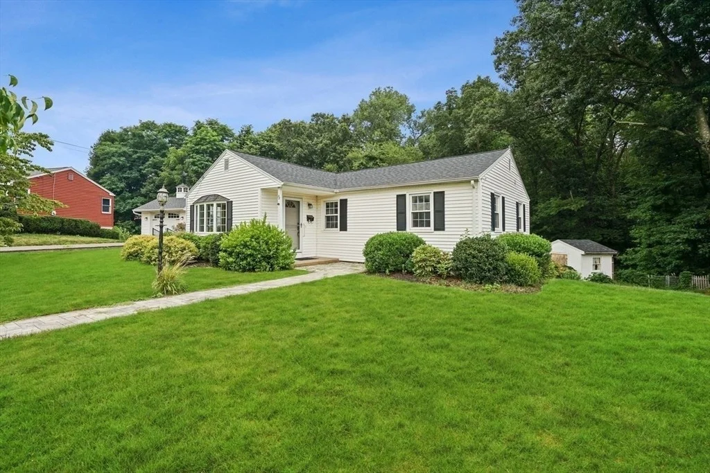 Photo of 52 Cecile Drive