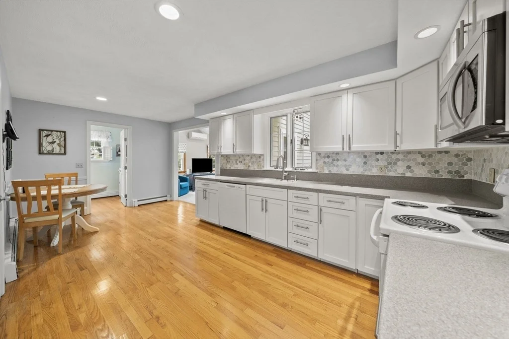 Photo of 71 Sheilas Way