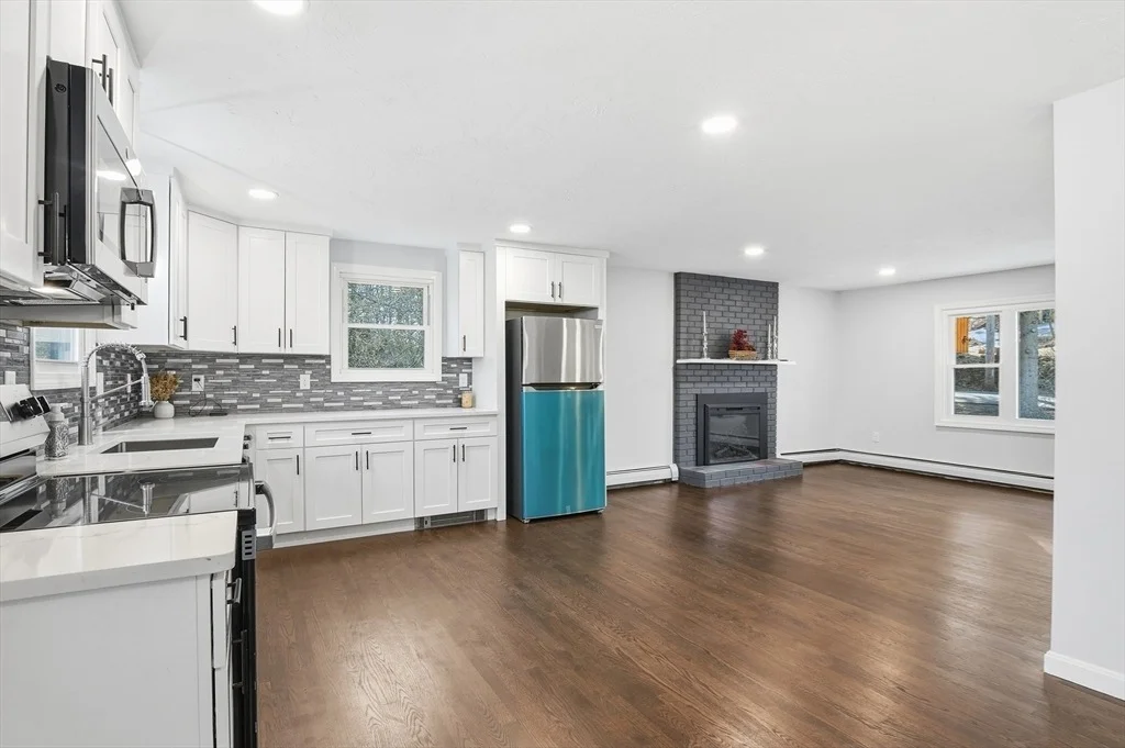 Photo of 2 Laurel Lane