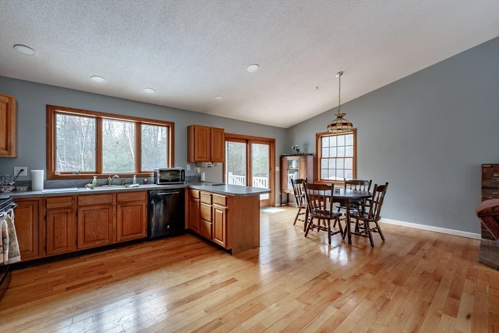 Photo of 76 Coffey Hill Rd