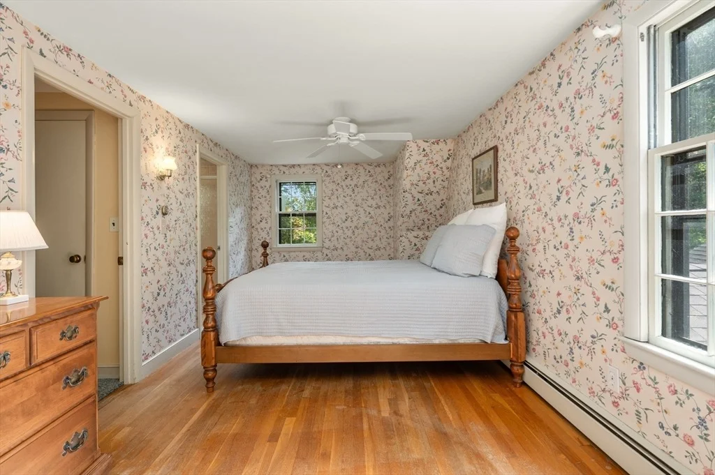 Photo of 137 Perkins Row
