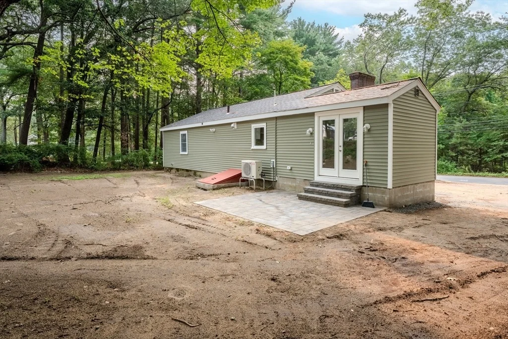 Photo of 76 Plain Road