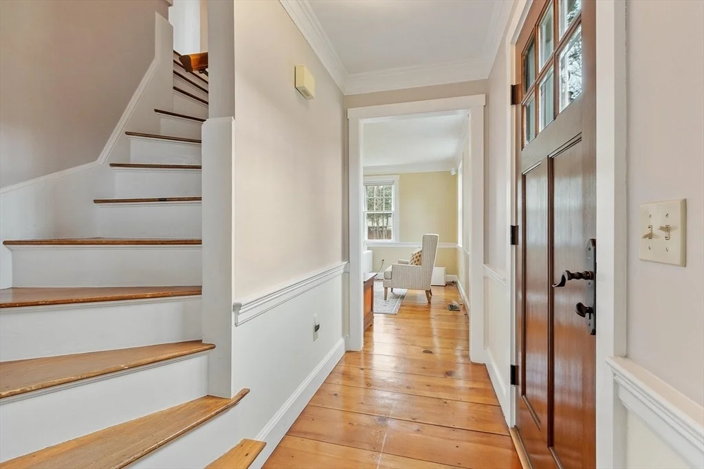 Photo of 39 Bare Hill Rd