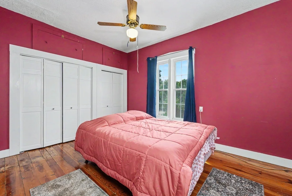 Photo of 238 Park St