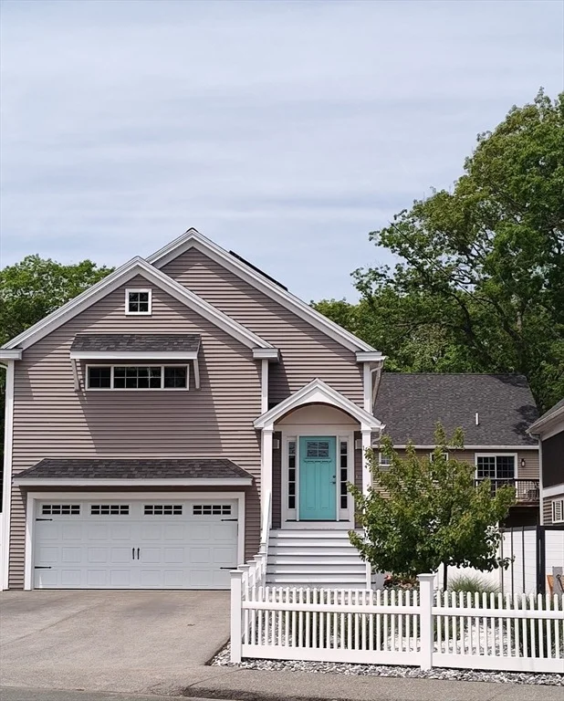 Photo of 173 Beach Road