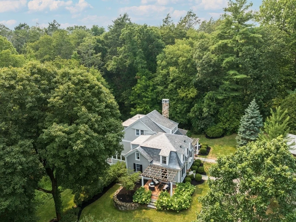 Photo of 32 Intervale Rd
