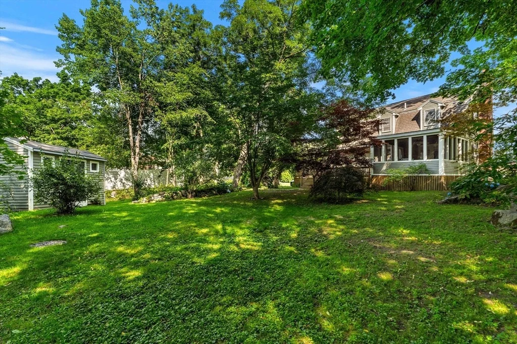 Photo of 89 W Meadow Rd