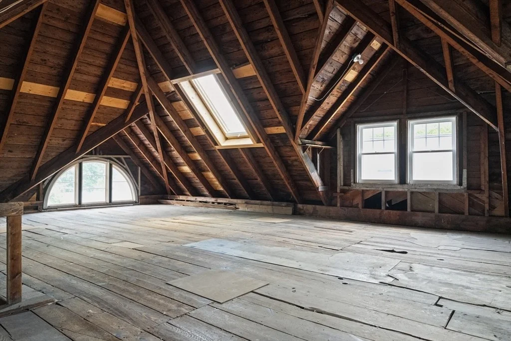 Photo of 20 Riverview Ave