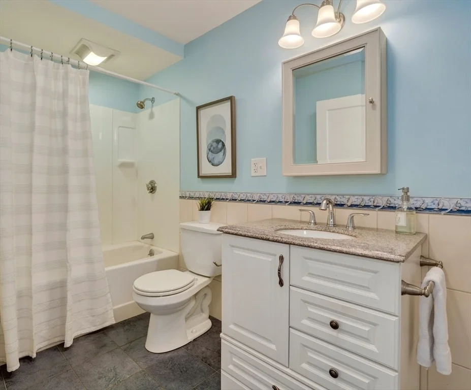 Photo of 15 Boardman Ave