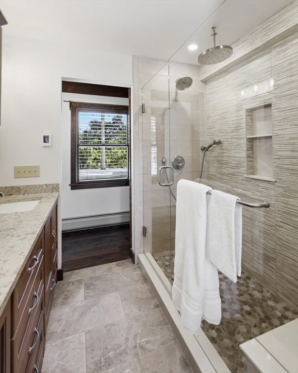 Photo of 8 Aloha Dr