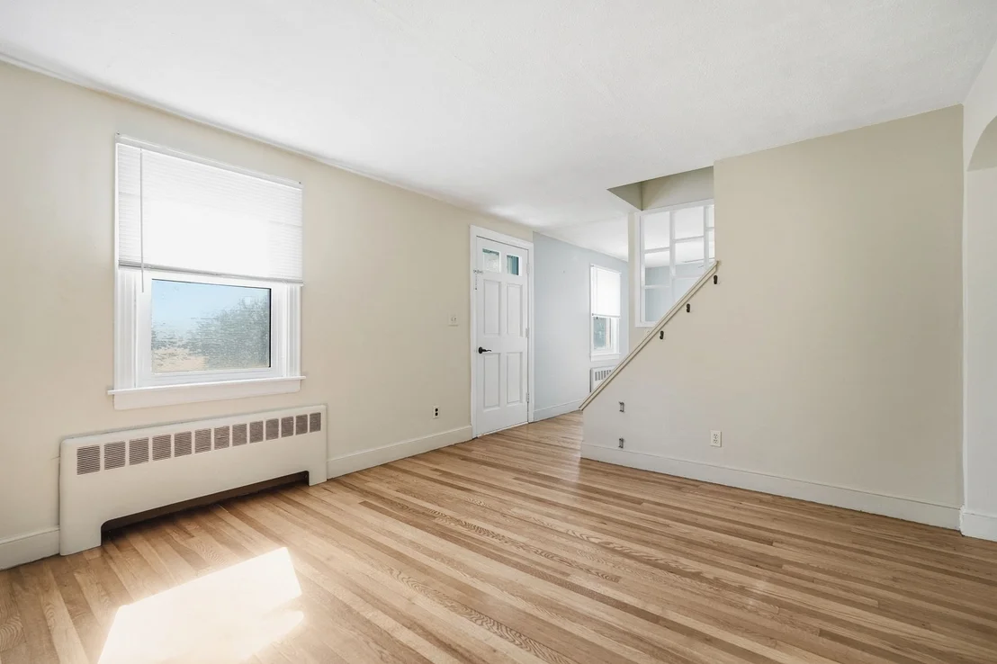 Photo of 24 Grandview St