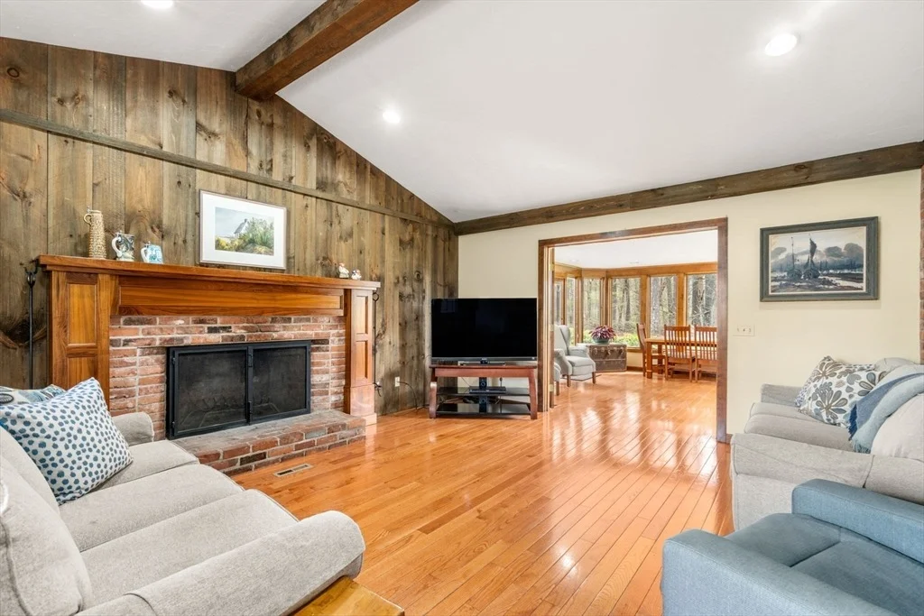 Photo of 71 Jennifer Drive