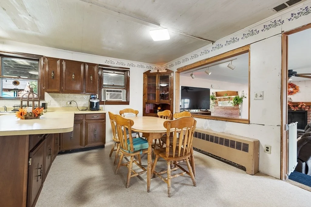 Photo of 708 Templeton Rd
