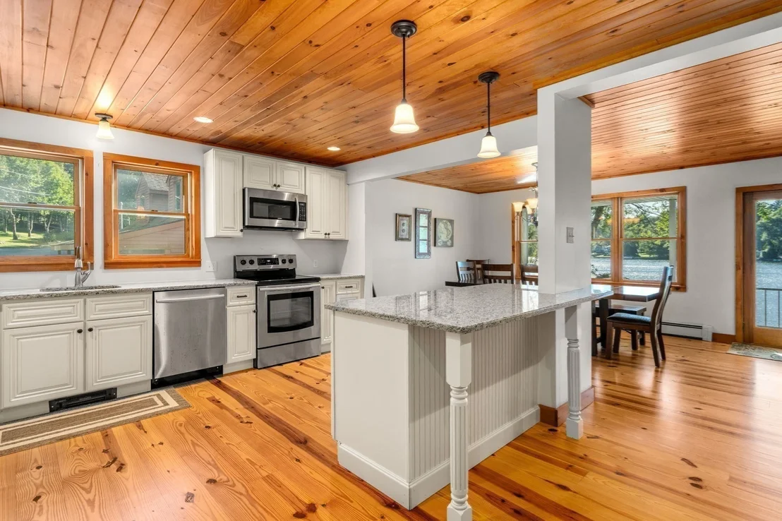 Photo of 10 Klondike Rd