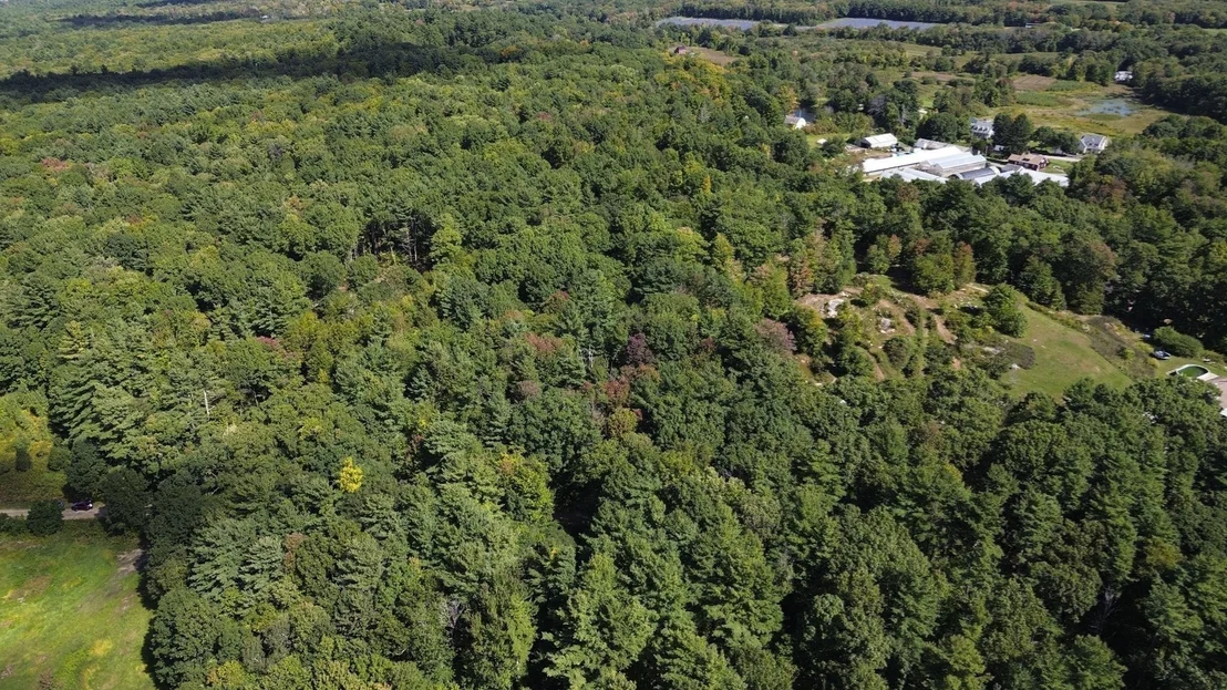 Photo of 170 Davis Rd