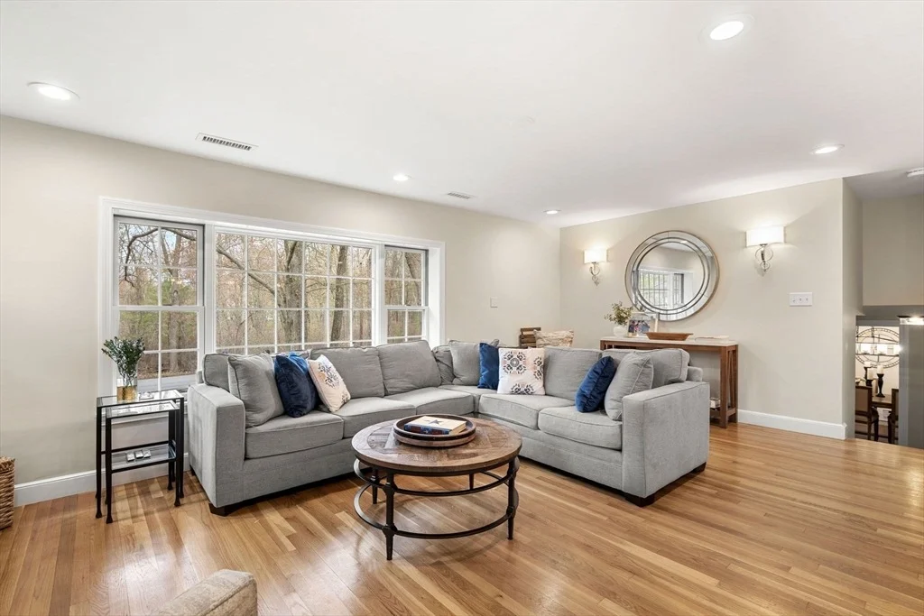 Photo of 24 West Parish Drive