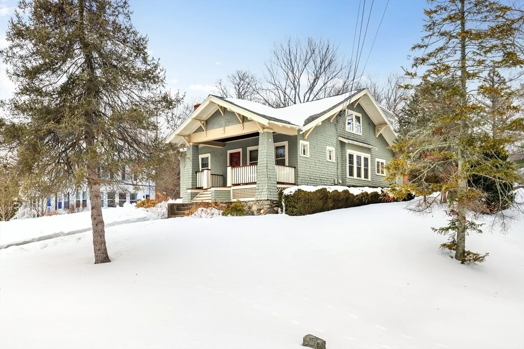 Photo of 67 Lowell St