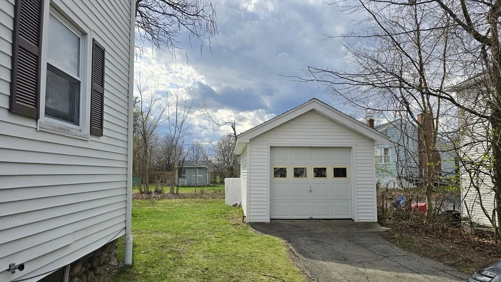 Photo of 336 Burncoat Street