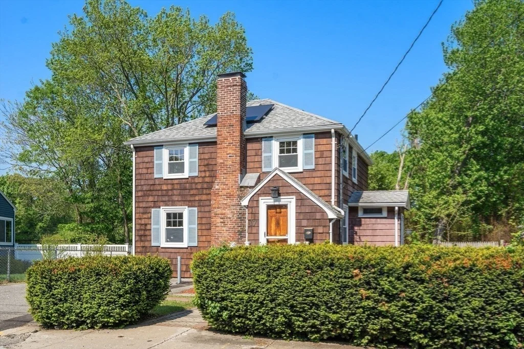 Photo of 17 Myopia Road